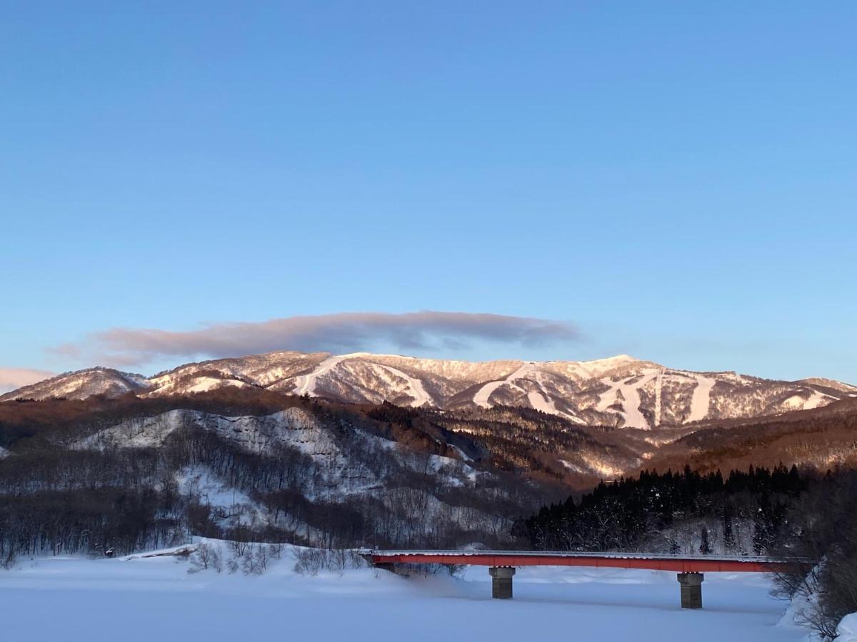 夏油高原スキー場 Hotel คิตาคามิ ภายนอก รูปภาพ